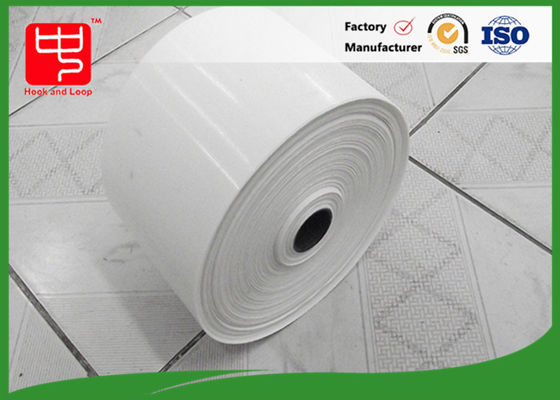 보통 -20°C ~ 80°C 접착 테이프 갈고리 및 루프 테이프 스타일에 꿰매고 유연한 고정 테이프 가혹한 환경에 설계